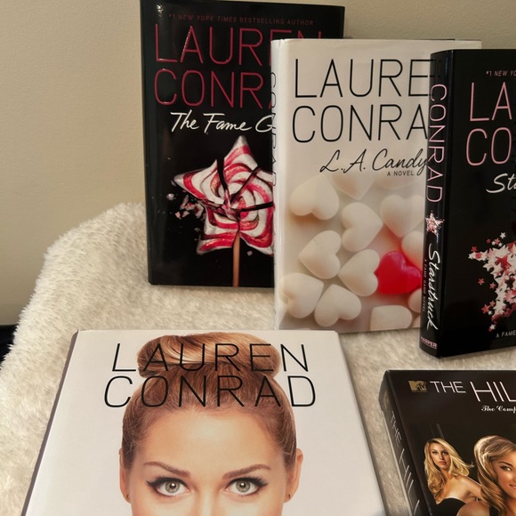 Lauren Conrad Collection - Picture 12 of 13